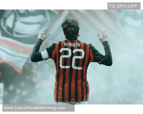 巴西足球巨星卡卡疯狂飞踹，瞬间成为热议焦点